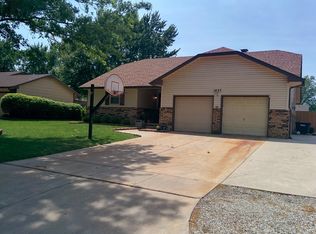 1837 N Evergreen St, Wichita, KS 67212