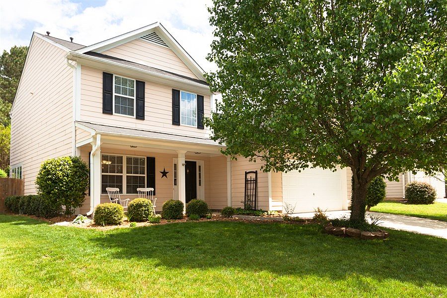 1st image of 804 Brickstone Dr