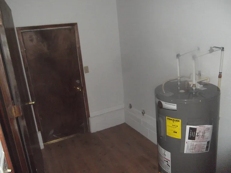 495 Stiles Pl — Photo 11