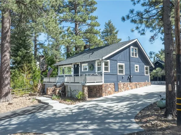 161 Round Dr, Big Bear Lake, CA 92315