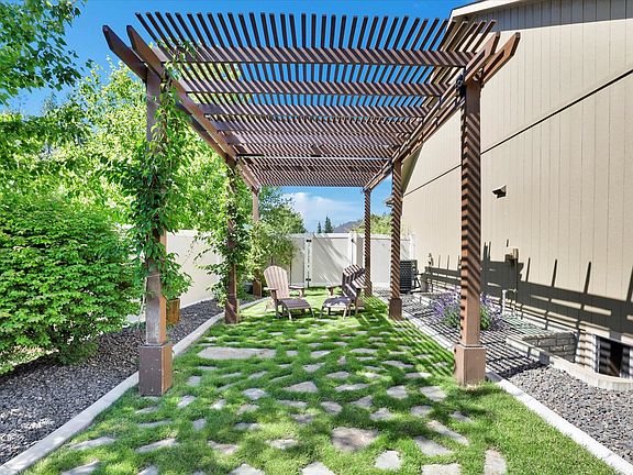 5th image of 202 E Alexa Ct