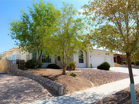 3rd image of 13583 Emerald Coast Ln