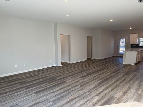 3rd image of 241 Raglins Way