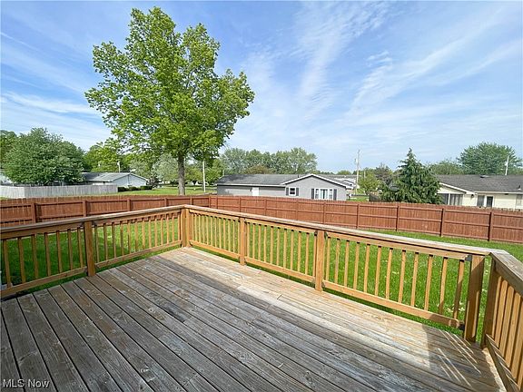 2nd image of 2247 Sprucewood Dr