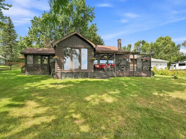 131 Ball Point Rd, Kawartha Lakes, ON K0M 2C0