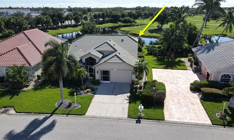 1st image of 10220 Arrowhead Dr