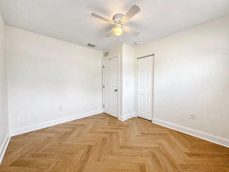 4305 W Bay Ave — Photo 19