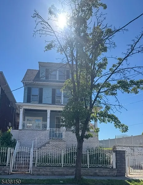 113 Mount Vernon Ave