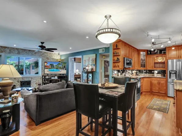 140 NE 19th Court #220E, Wilton Manors, FL 33305