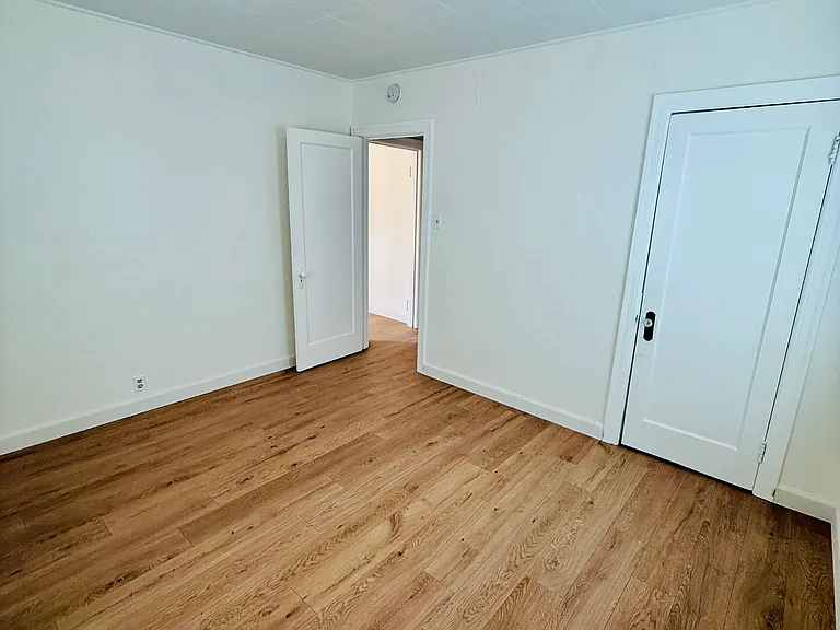 215 Coombs St — Photo 20