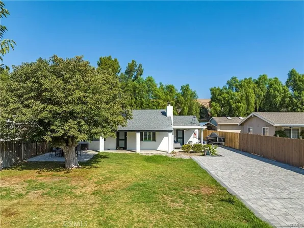 4321 Apricot Rd, Simi Valley, CA 93063