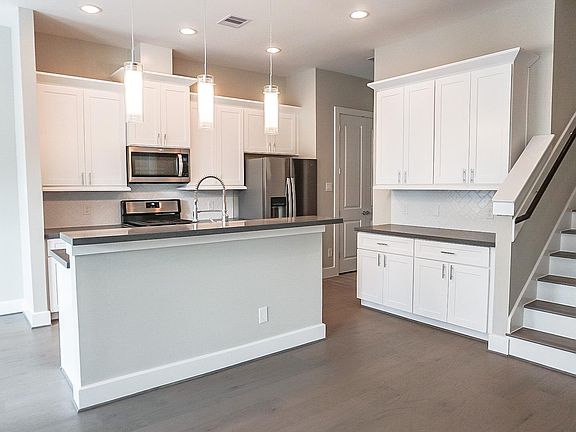 4th image of 4863 Rich Oak Dr
