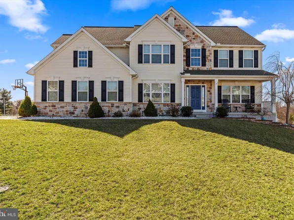 3 Rycroft Rd, Mechanicsburg, PA 17050