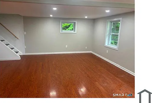 4 bed, 1912 sqft, $4,000 — Photo 3