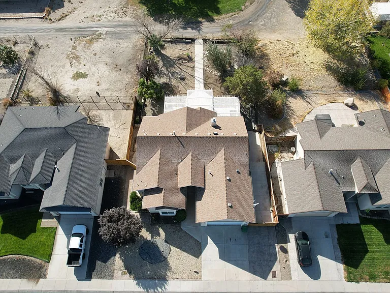 1021 Pepper Ln — Photo 5