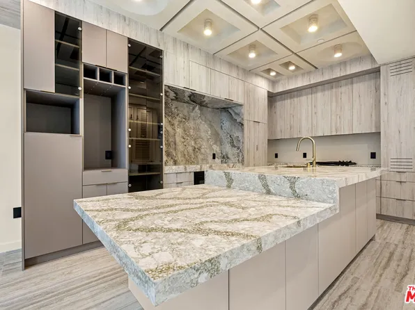 1021 N Ogden Dr, Los Angeles, CA