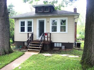 37630 N Terrace Ln, Spring Grove, IL 60081