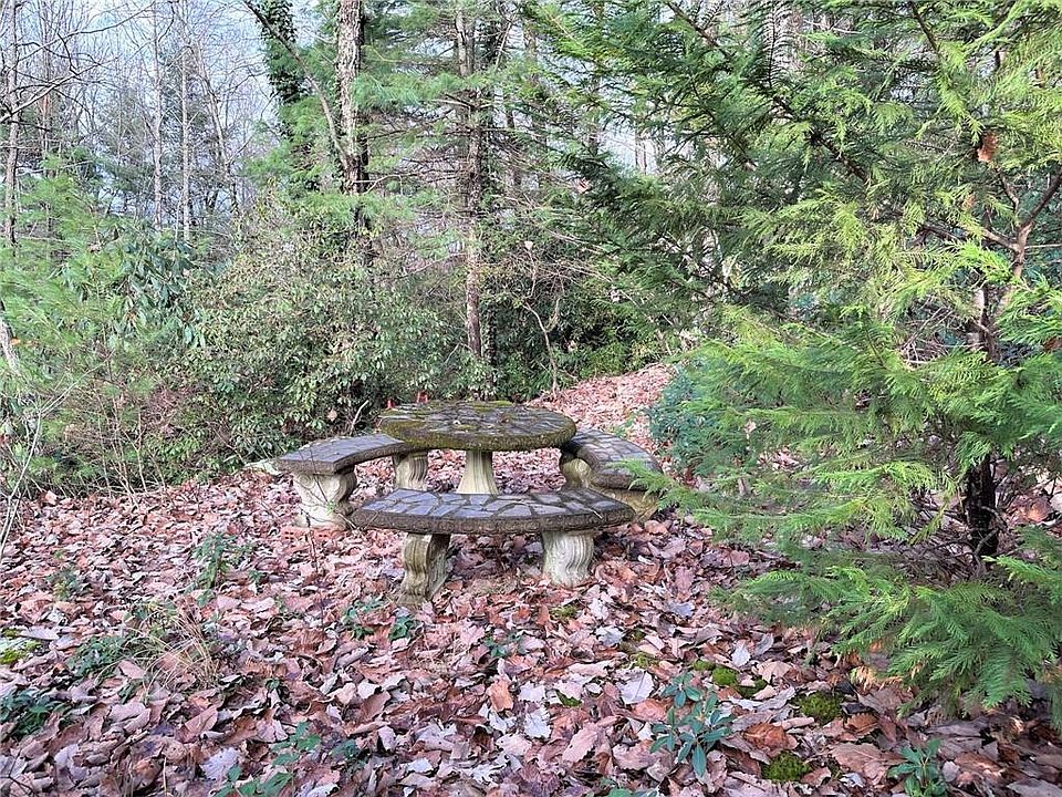 4 Claremont Dr, Flat Rock, NC 28731 Zillow