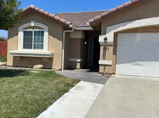 325 Princeton St, Santa Paula, CA 93060