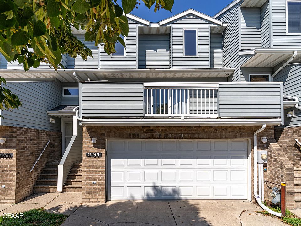 1st image of 2198 Knightsbridge Ct