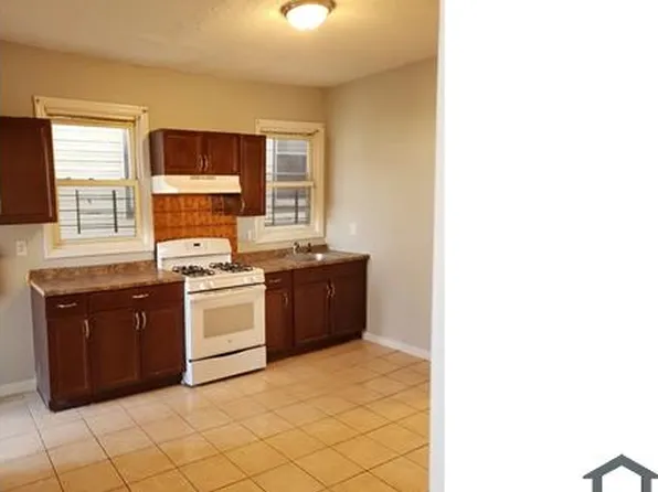 15 Grace St, Irvington, NJ