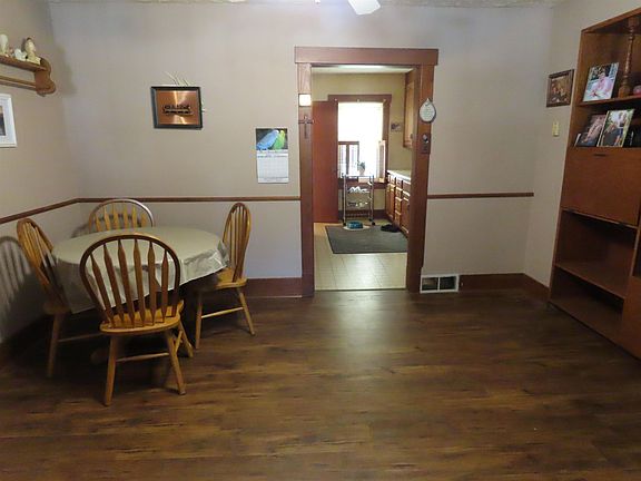 5th image of 138 S 4th St