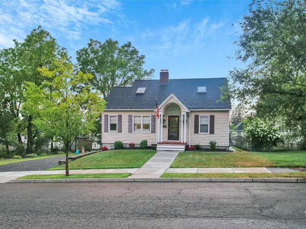 4 Wagner St, Binghamton, NY 13904