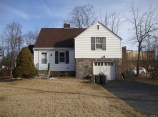 62 Gilbert St, Monroe, NY 10950