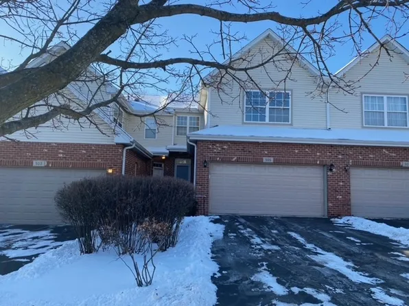 505 Goodwin Dr, Bolingbrook, IL 60440