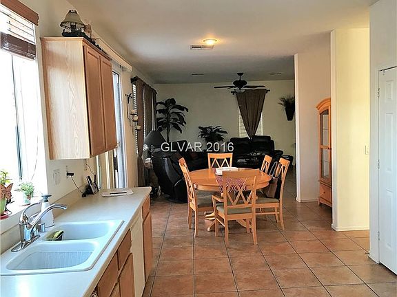 5th image of 3404 Back Country Dr