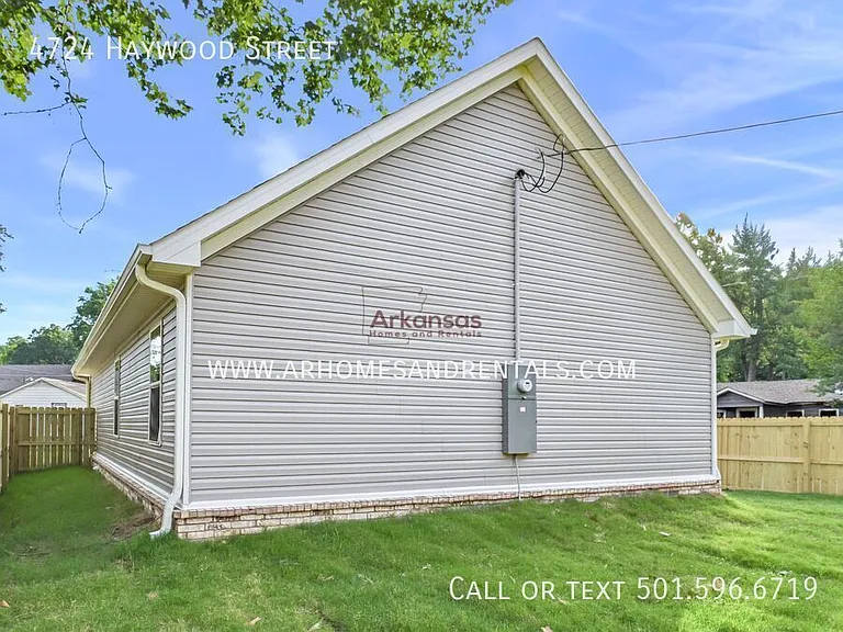 4724 Haywood St — Photo 14