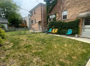 3453 N Springfield Ave APT 2, Chicago, IL 60618