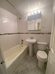 Rented by Aimee Grodanz, LREB