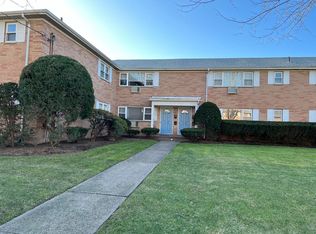 1 Virginia Dr #10A, Fair Lawn, NJ 07410