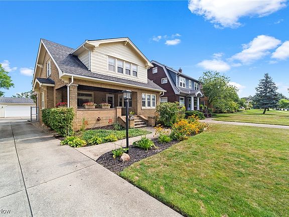 2nd image of 17800 Lakewood Heights Blvd