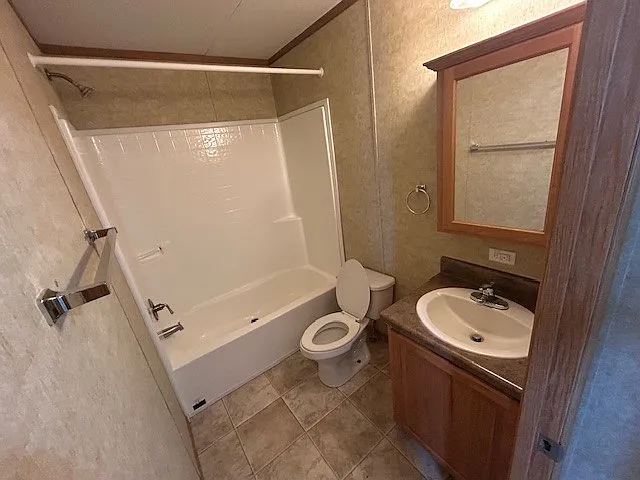 111 S Cedar Dr #13 — Photo 3