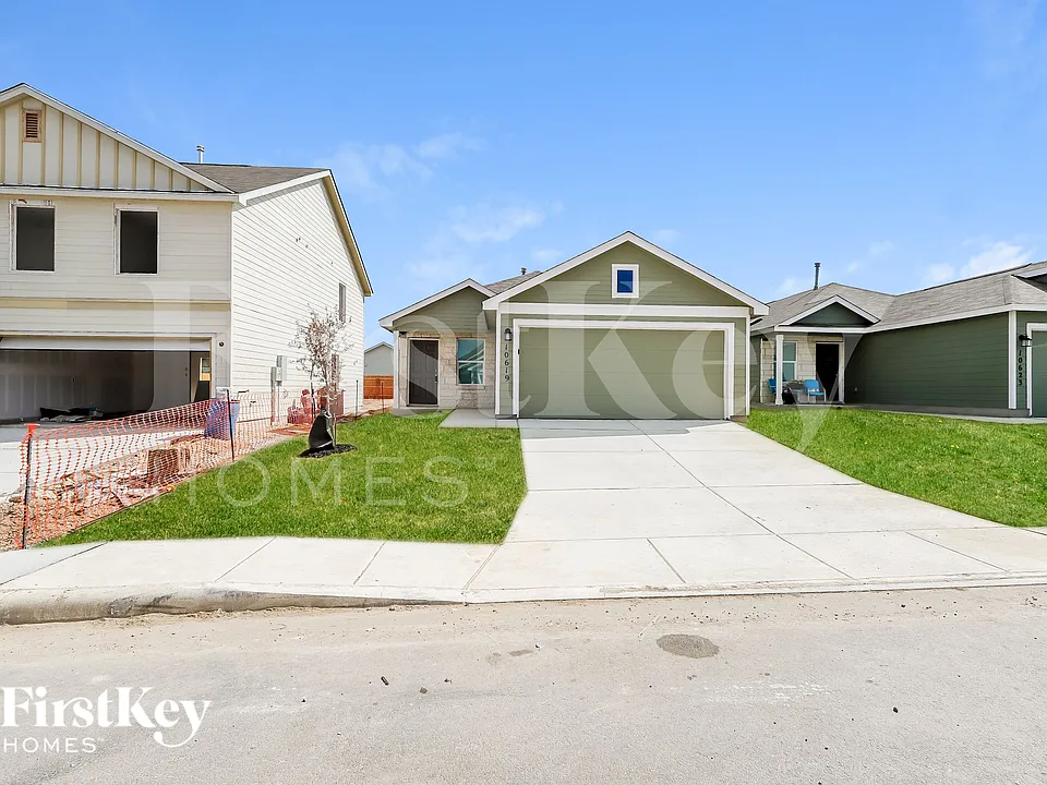 10619 McClintock Dr