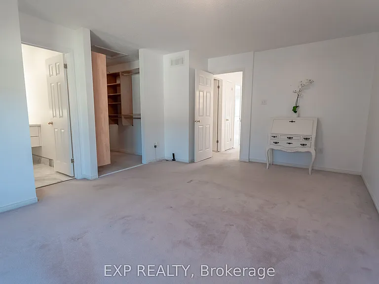 28 Chartwell Ave — Photo 46