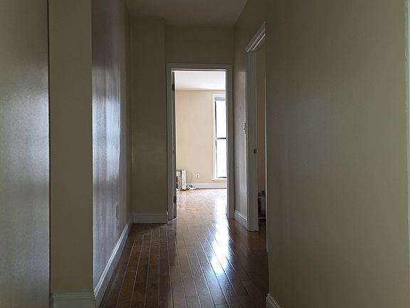 4th image of 435 Fort Washington Ave APT 4G