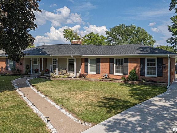 2nd image of 3427 20th Street Ct