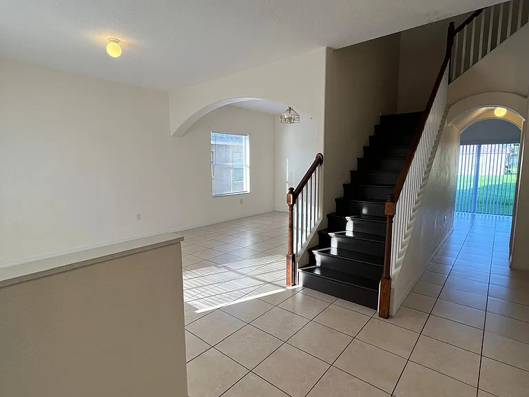 3986 Rollingsford Cir — Photo 8