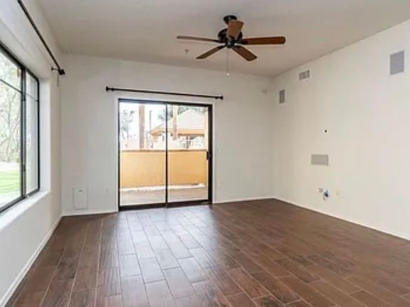 5th image of 6770 N 47th Ave Unit 1009