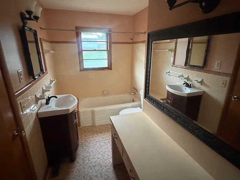 2103 Shannonhouse Rd SW — Photo 17