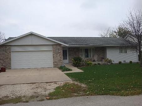 1st image of 402 N 4th St