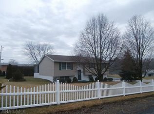 382 Raible Dr, Duncansville, PA 16635
