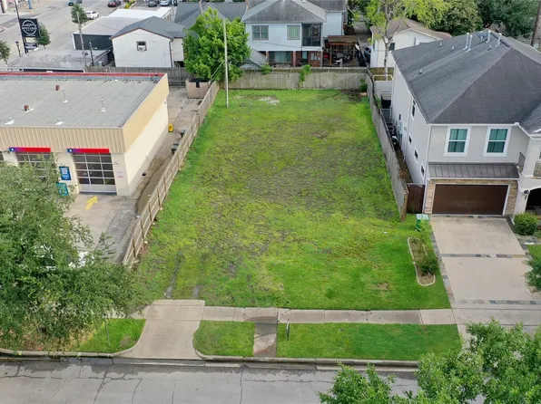 2107 W Main St, Houston, TX 77098