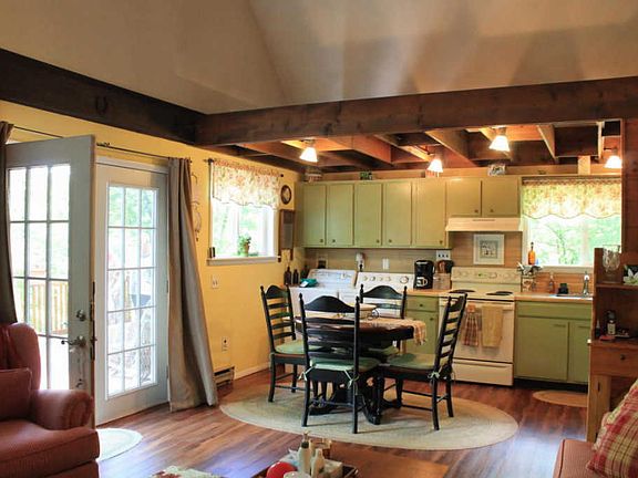 5th image of 246 Sellersville Dr