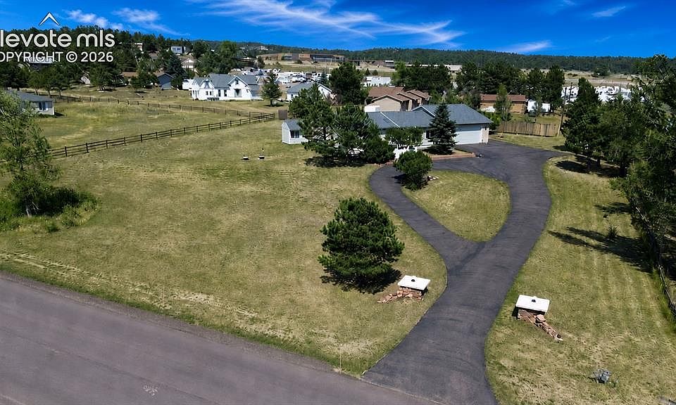 1st image of 19155 Spring Valley Rd