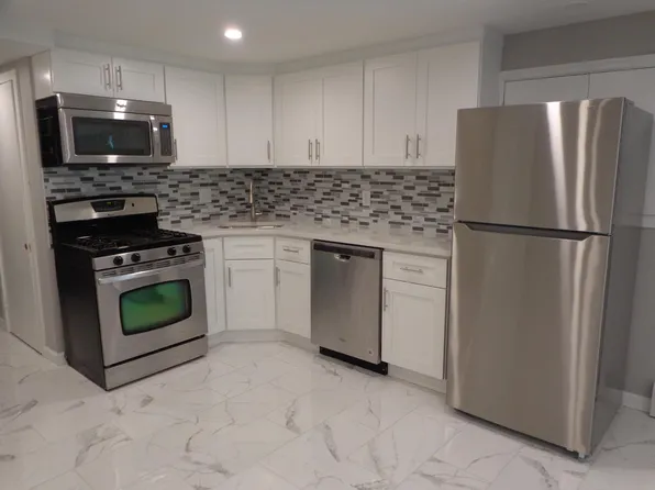 133 Green Ln APT 1, Philadelphia, PA 19127