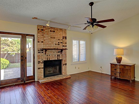 3rd image of 2109 Brook Mount Ct
